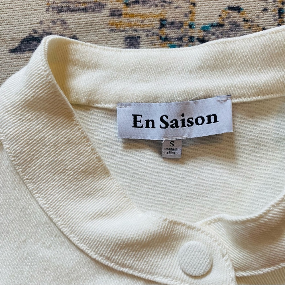EN SAISON Lira Short-Sleeve White Structured Midi Denim Dress - Picture 8 of 10